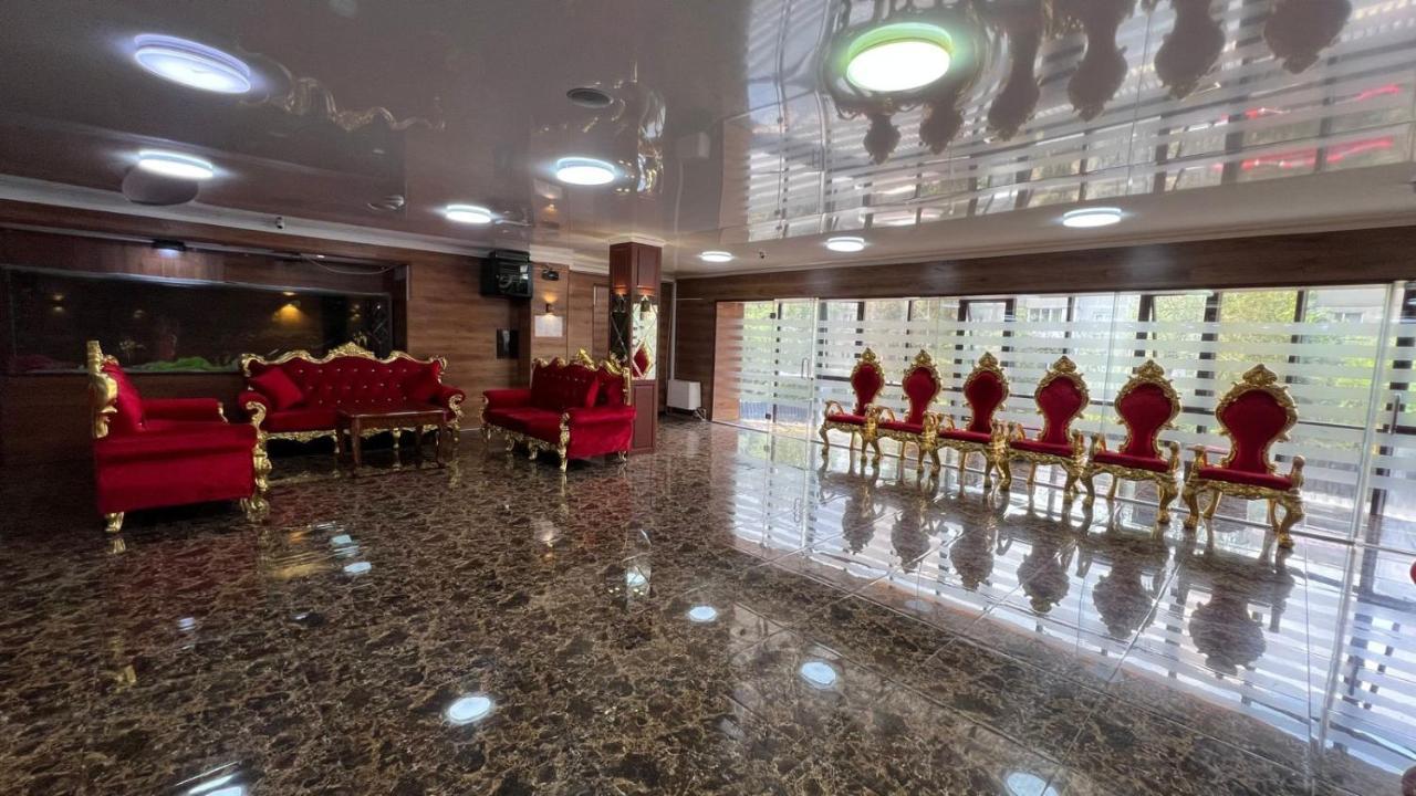 Hotel Vivaldis Almaty Bagian luar foto