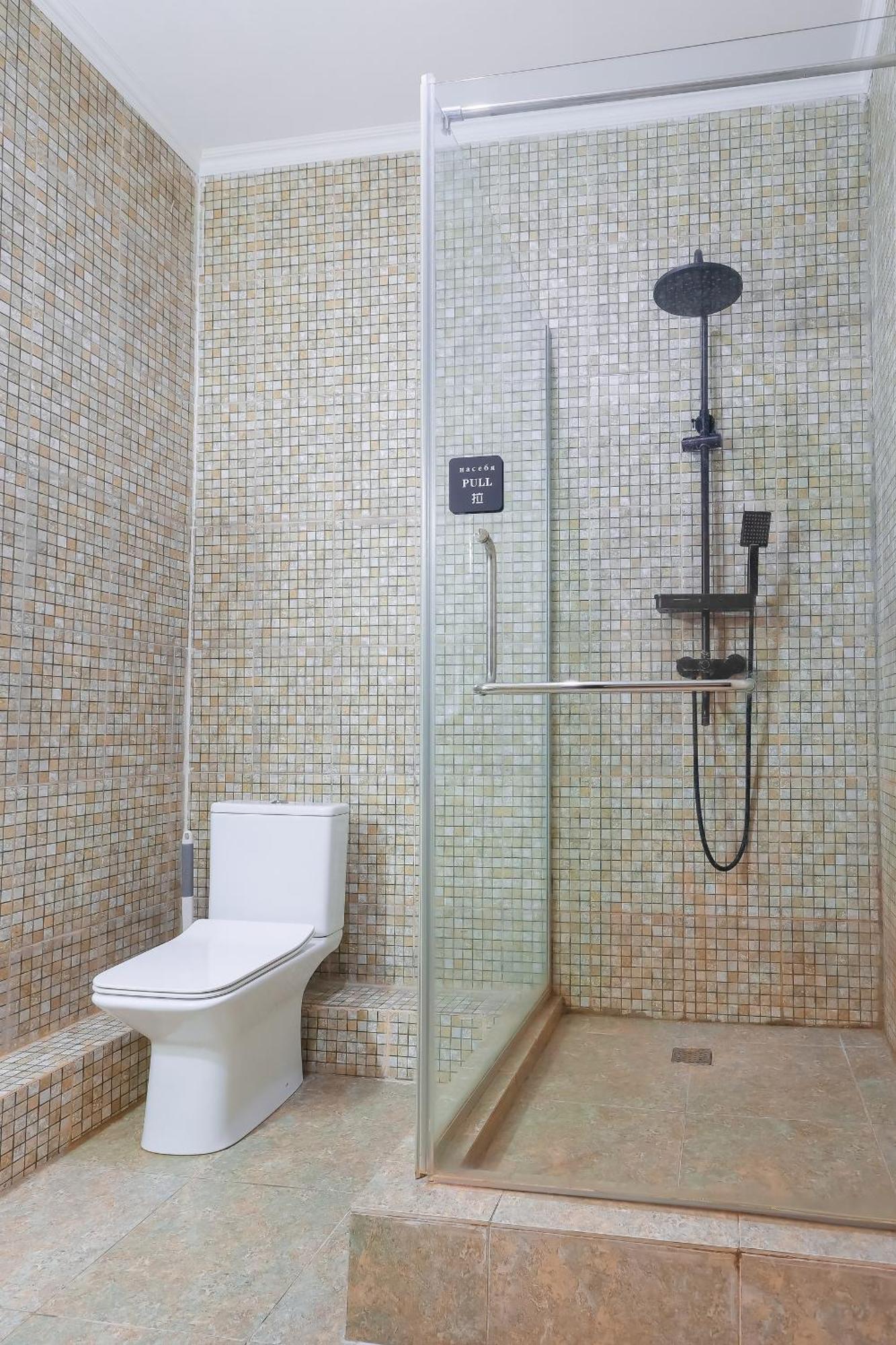 Hotel Vivaldis Almaty Bagian luar foto